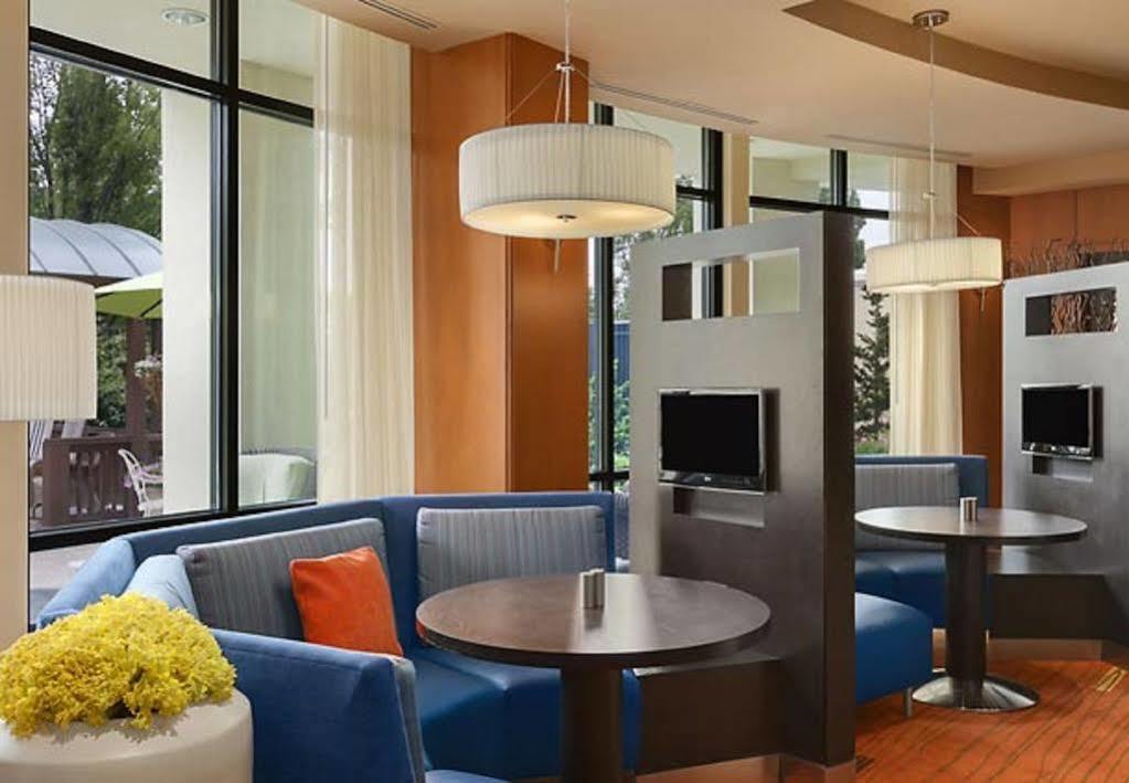 Hotel Courtyard Lancaster Fertility Esterno foto