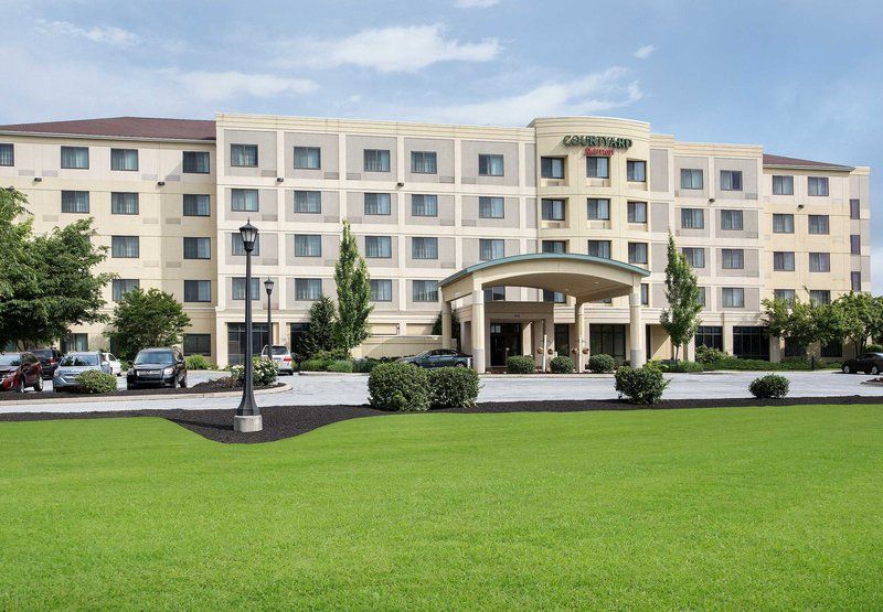 Hotel Courtyard Lancaster Fertility Esterno foto